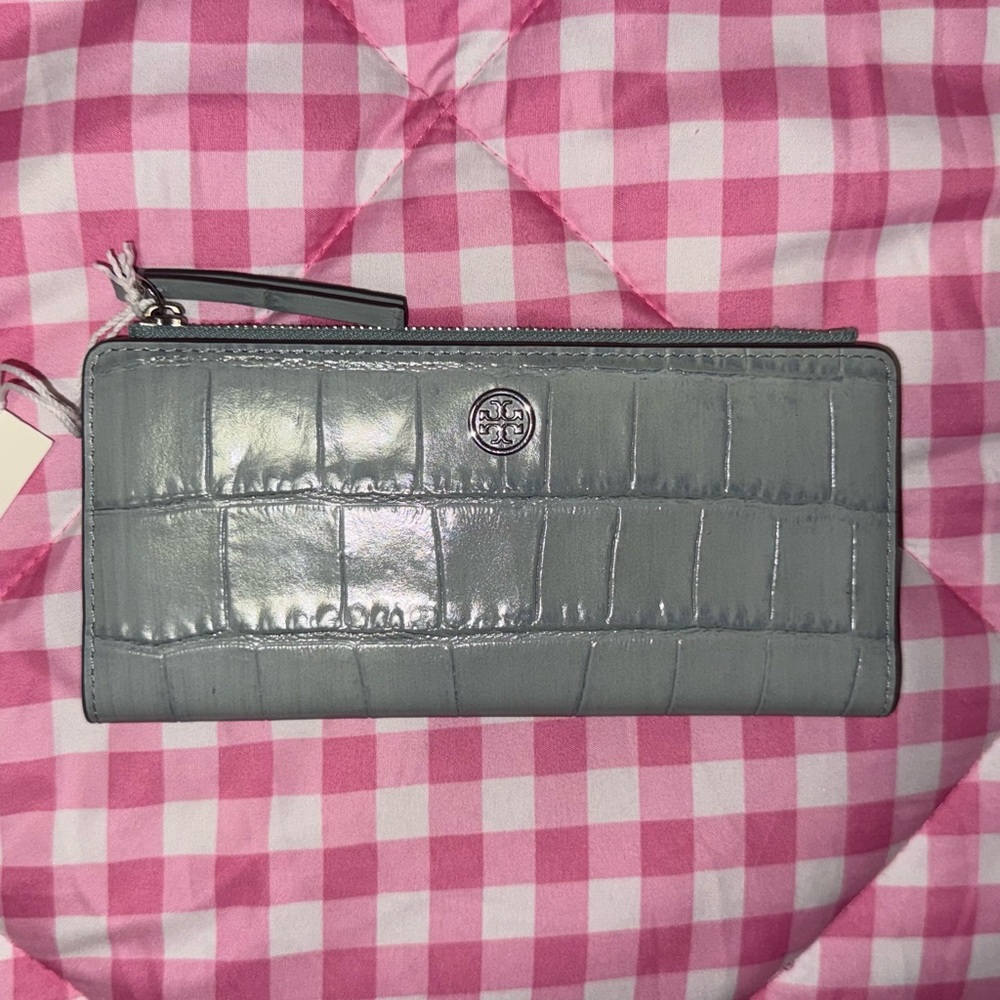 Tory Burch Robinson Croc-Embossed Zip Slim Wallet - Blue Celadon